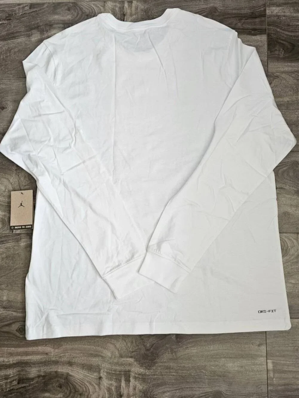 Nike Air Jordan Sport Men's Long-Sleeve T-Shirt – White/Wolf Grey/Black